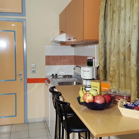 Stella Family Apartments Sindos ภายนอก รูปภาพ