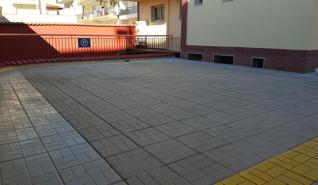 Stella Family Apartments Sindos ภายนอก รูปภาพ